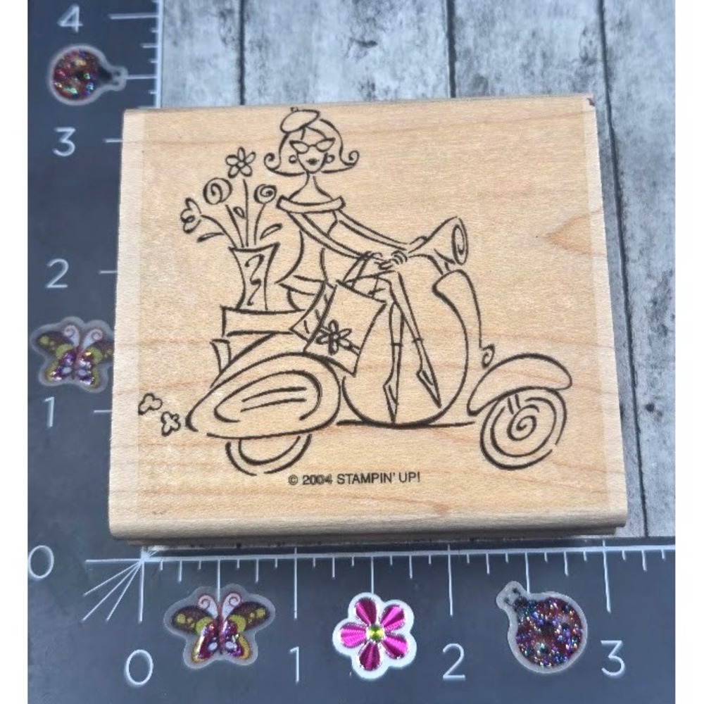 Stampin' Up! Lady Motor Bike Flowers Shopping 2004 Rubber Stamp Wood #K91